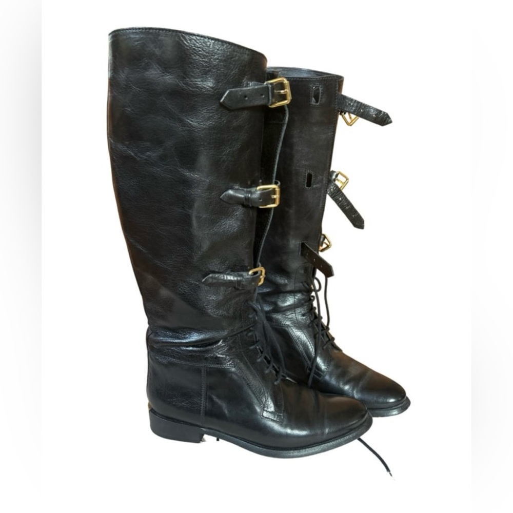 BURBERRY LEATHER BOOTS